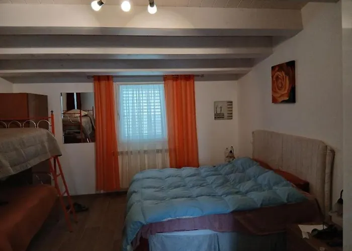 Bilocali E Mono Al Mare * Σενιγκάλια