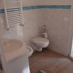 Bilocali E Mono Al Mare Apartment