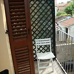 Apartment Bilocali E Mono Al Mare