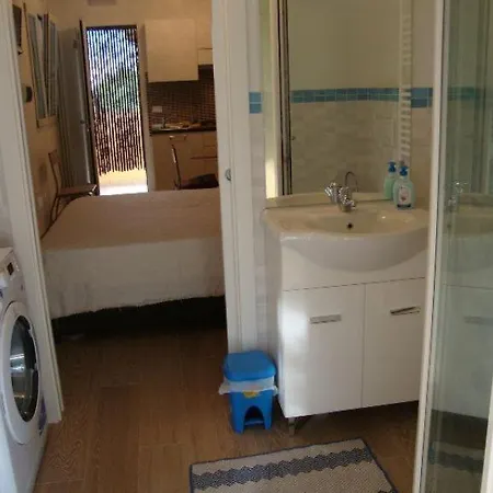 Апартаменты Bilocali E Mono Al Mare *